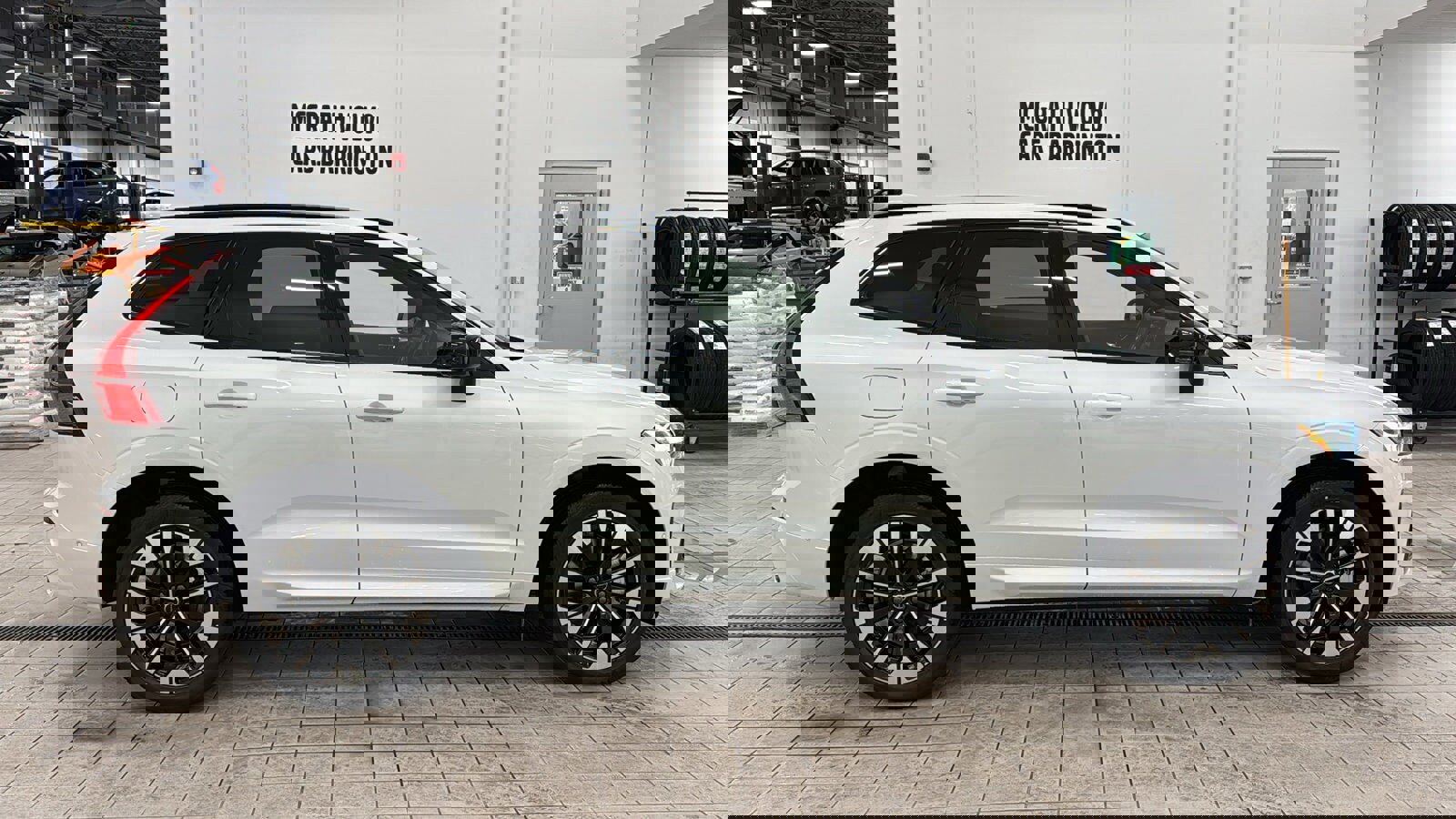 New 2026 Volvo XC60 T8 Plus w/ Protection Package Premier image 4