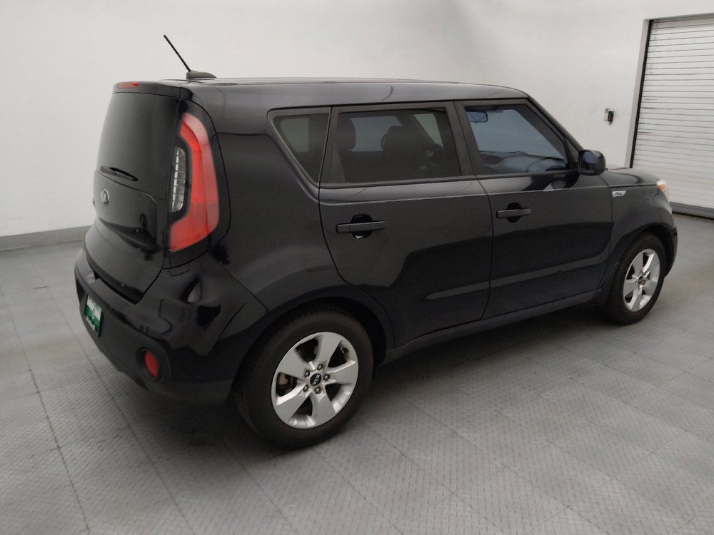 Used 2017 Kia Soul FWD image 10