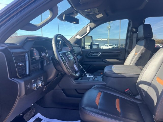 Used 2024 GMC Sierra 2500 AT4 w/ AT4 Preferred Package image 14