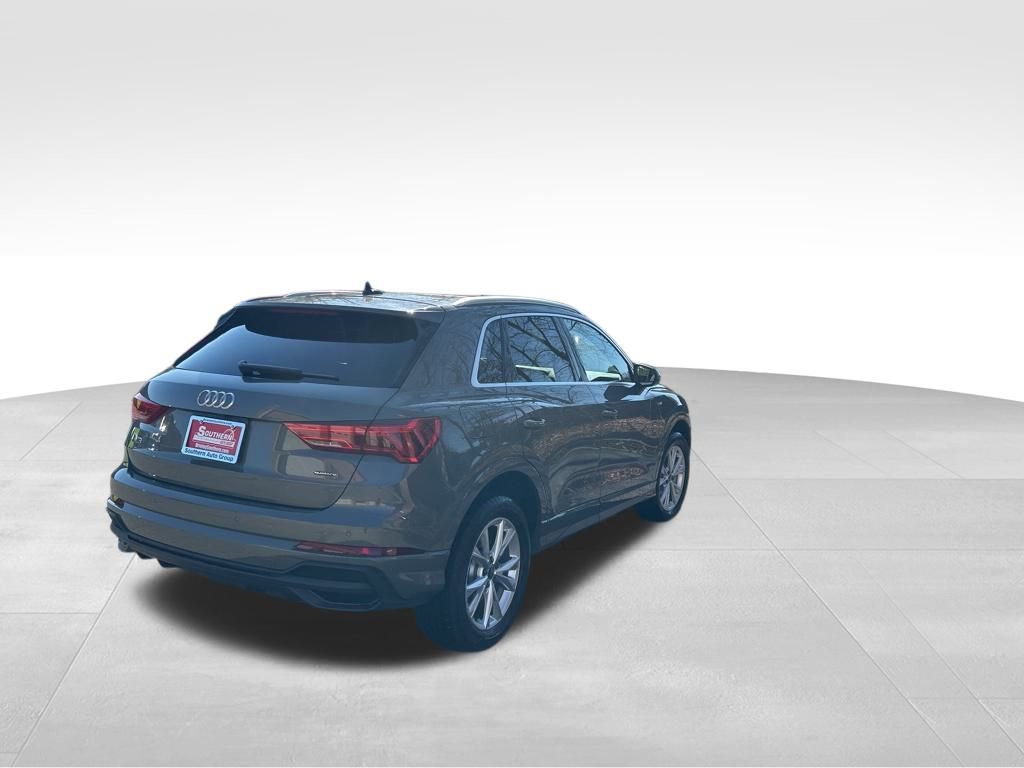 Used 2025 Audi Q3 2.0T Premium image 5