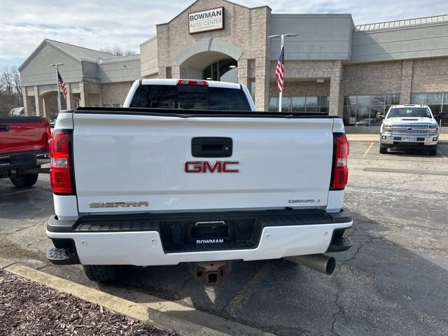 Used 2016 GMC Sierra 2500 Denali w/ Duramax Plus Package image 4