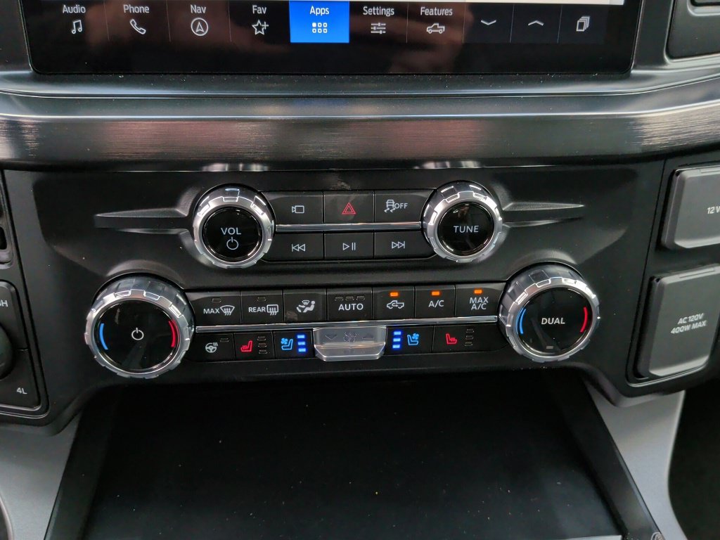 New 2027 Ford F250 Lariat w/ Black Appearance Package AWD/4WD image 29
