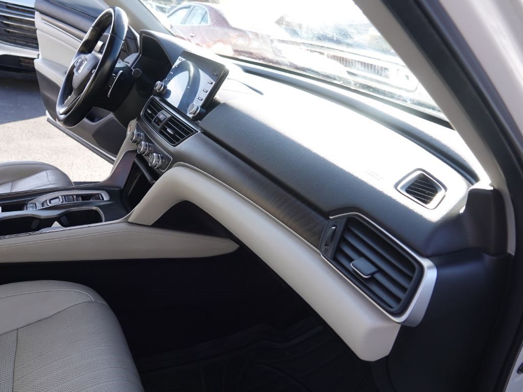 Used 2018 Honda Accord EX-L image 30