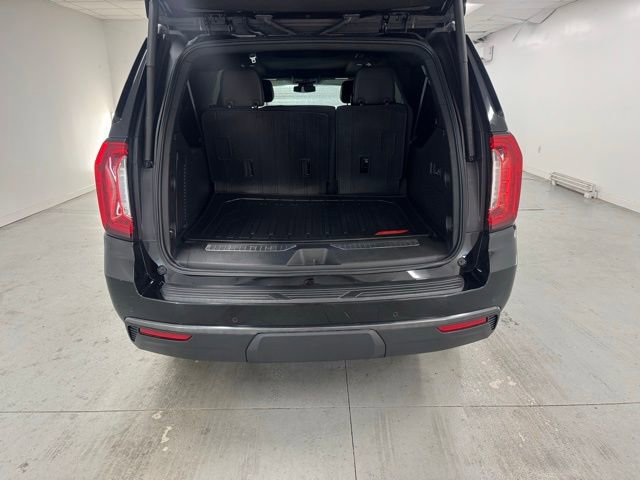 Used 2023 GMC Yukon XL AT4 w/ AT4 Premium Package image 7