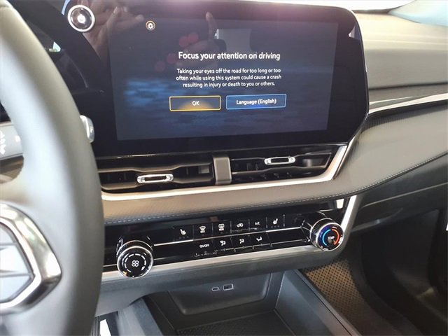 New 2026 Chevrolet Equinox LT image 9