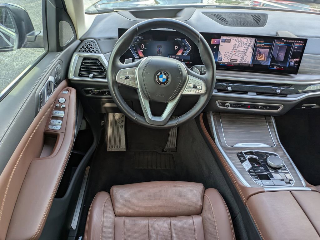 Used 2023 BMW X7 xDrive40i w/ Premium Package AWD/4WD image 18