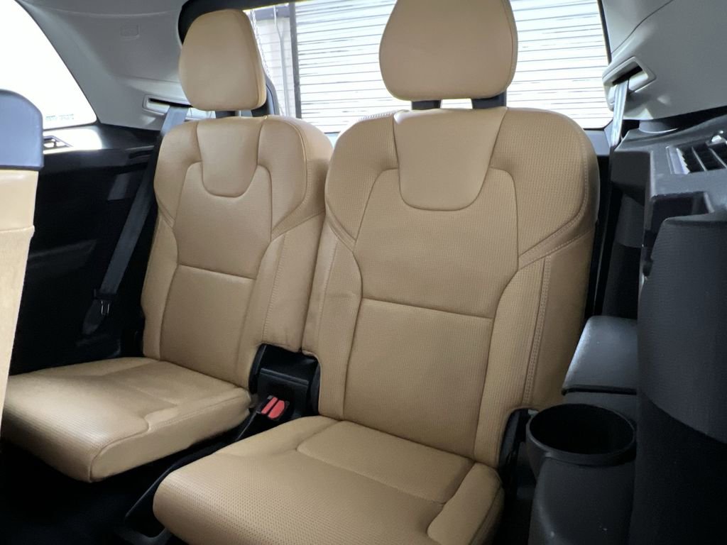 Used 2016 Volvo XC90 T6 Inscription w/ Protection Package Plus image 23