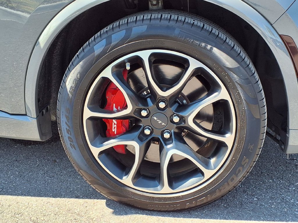 Used 2021 Dodge Durango SRT Hellcat w/ Technology Group AWD/4WD image 12