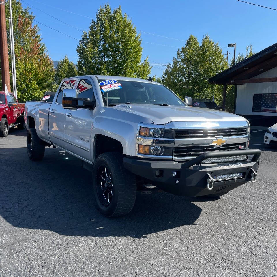 Used 2016 Chevrolet Silverado 2500 LTZ w/ Duramax Plus Package image 7