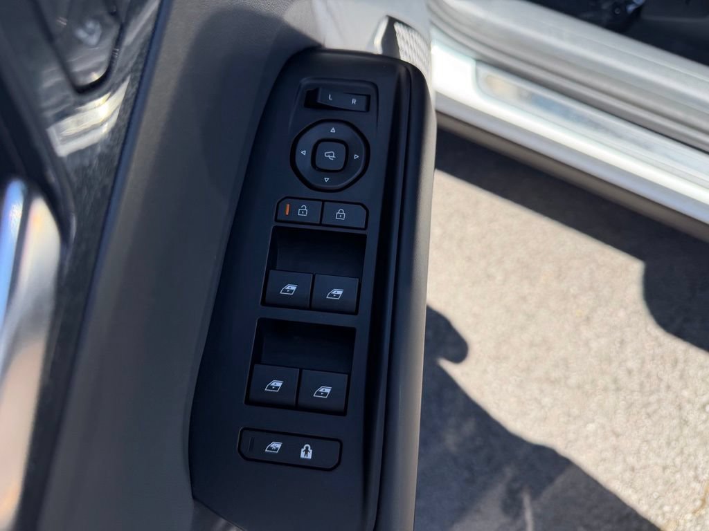Used 2024 Kia EV9 GT-Line AWD/4WD image 14