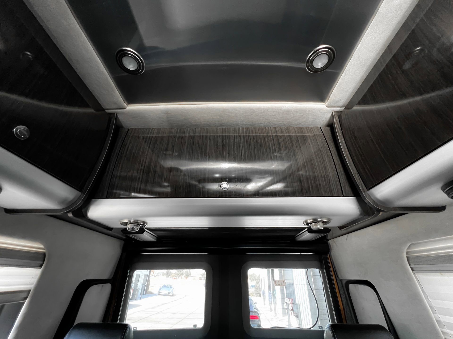 Used 2015 Mercedes-Benz Sprinter 3500 image 41