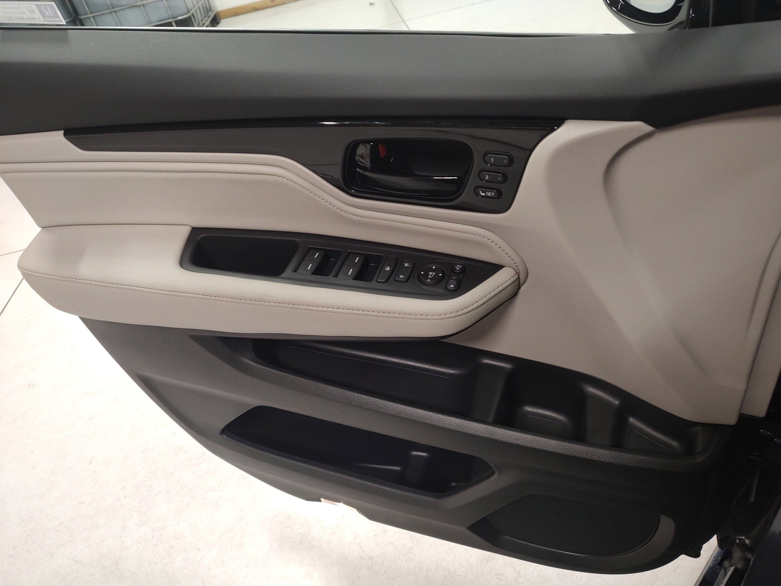 New 2026 Honda Odyssey Elite image 8