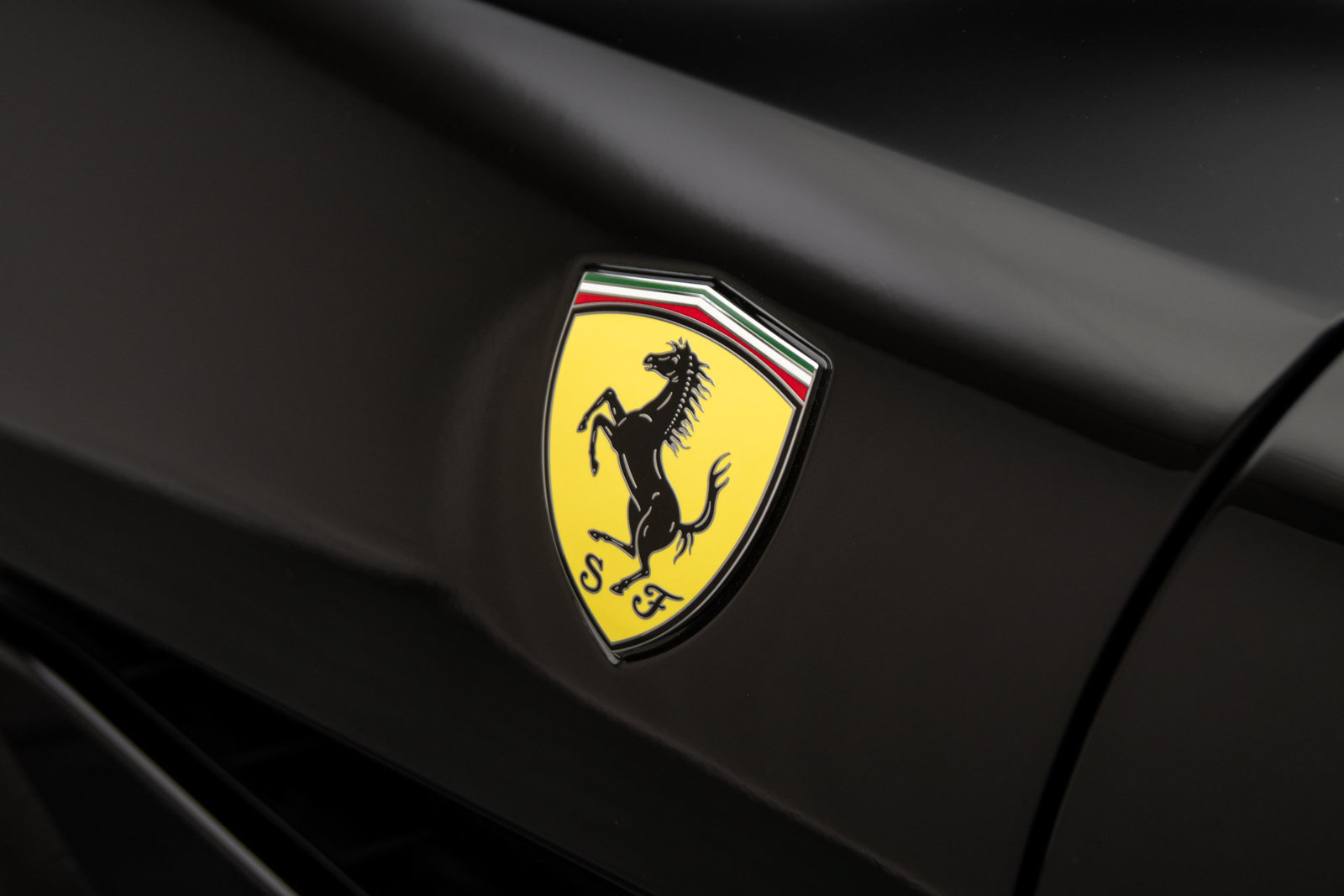 Used 2023 Ferrari Portofino M RWD image 48