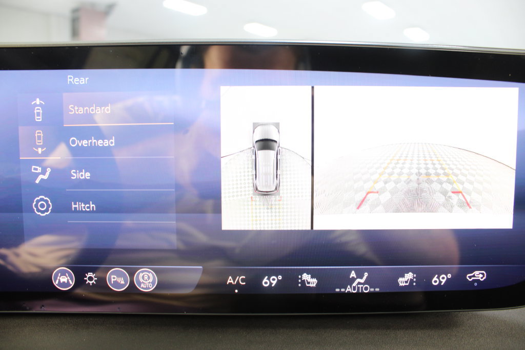 New 2027 Buick Enclave Sport Touring w/ Power Package FWD image 3