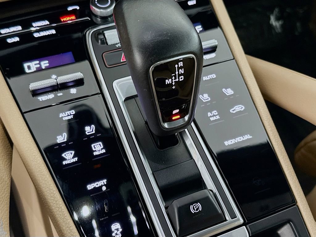 Certified 2020 Porsche Cayenne image 19