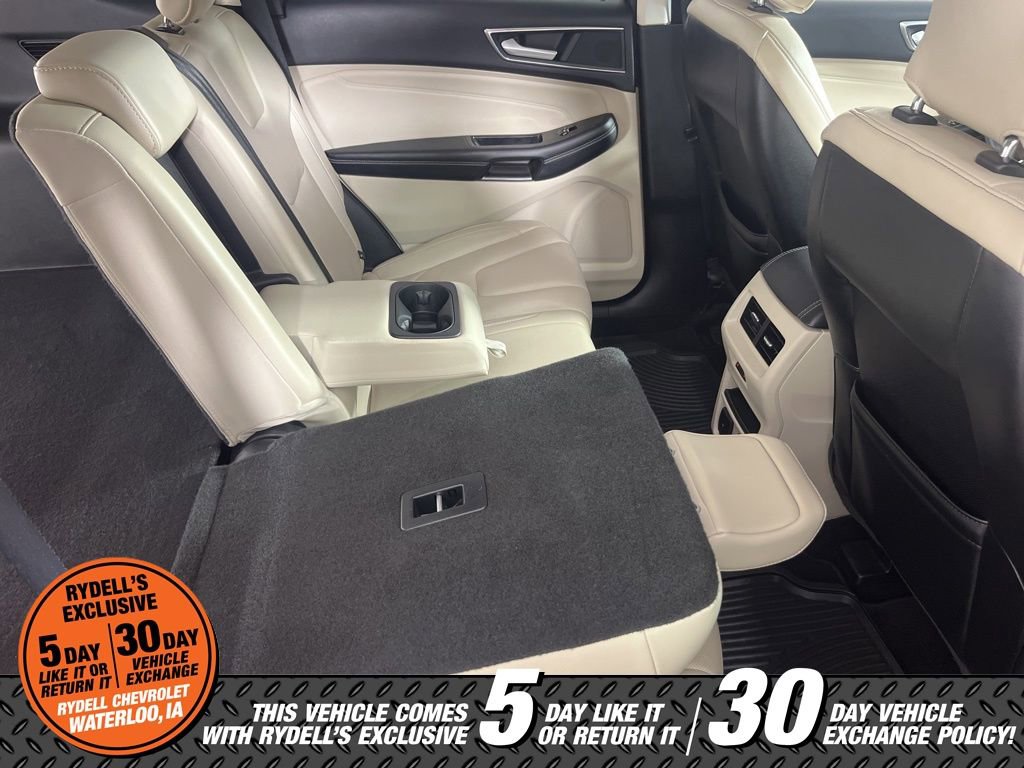 Used 2017 Ford Edge Titanium w/ Equipment Group 301A image 21