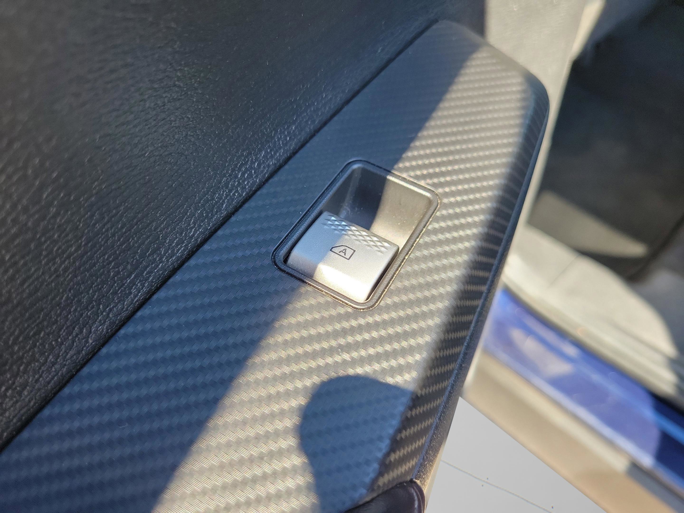 Used 2024 Mitsubishi Outlander SE image 26