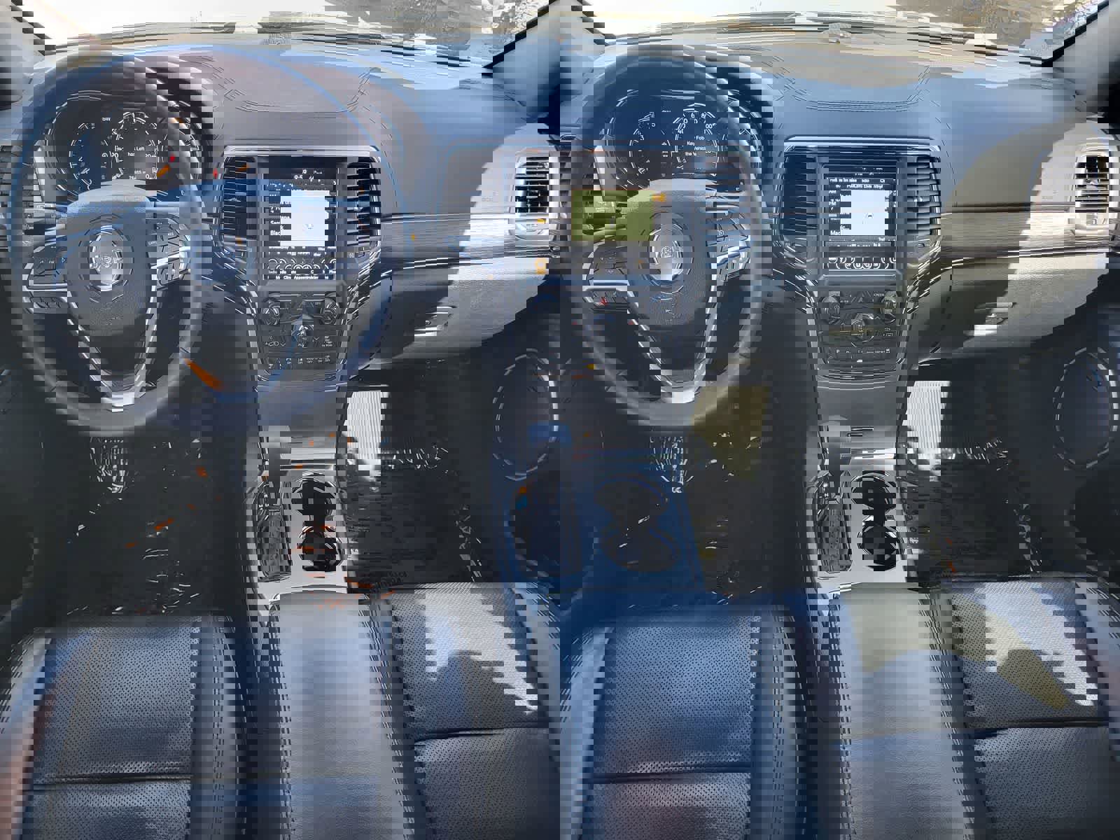 Used 2018 Jeep Grand Cherokee High Altitude image 26