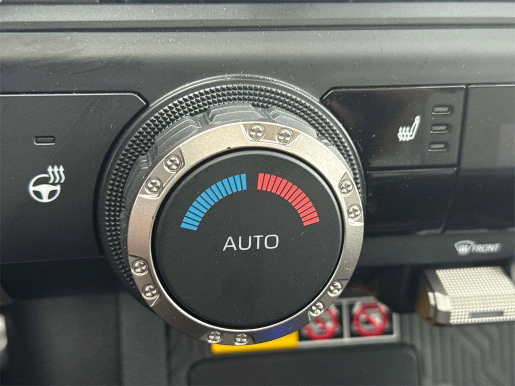 Certified 2025 Toyota Tacoma TRD Sport image 19