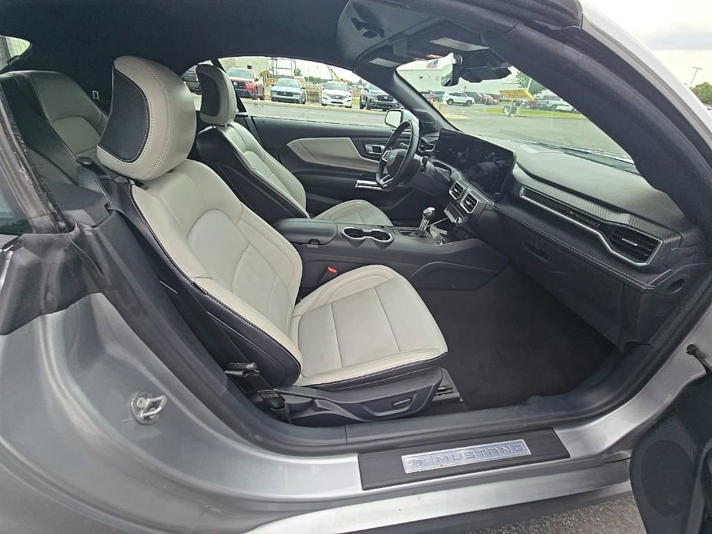 Used 2024 Ford Mustang Premium RWD image 26