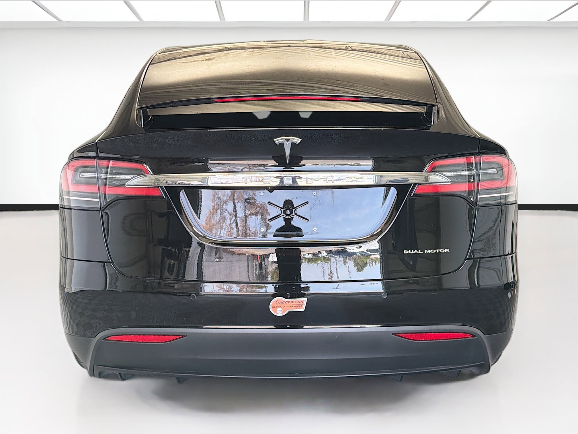 Used 2020 Tesla Model X Long Range image 5