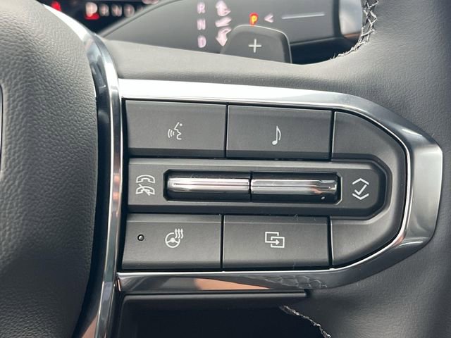 New 2026 GMC Yukon XL Denali w/ Sun & Power Step Package image 7