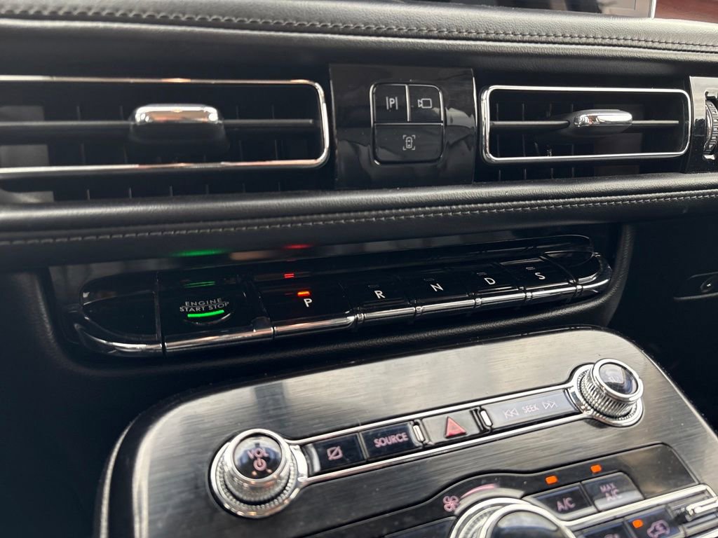 Used 2021 Lincoln Nautilus Reserve w/ Equipment Group 201A image 29