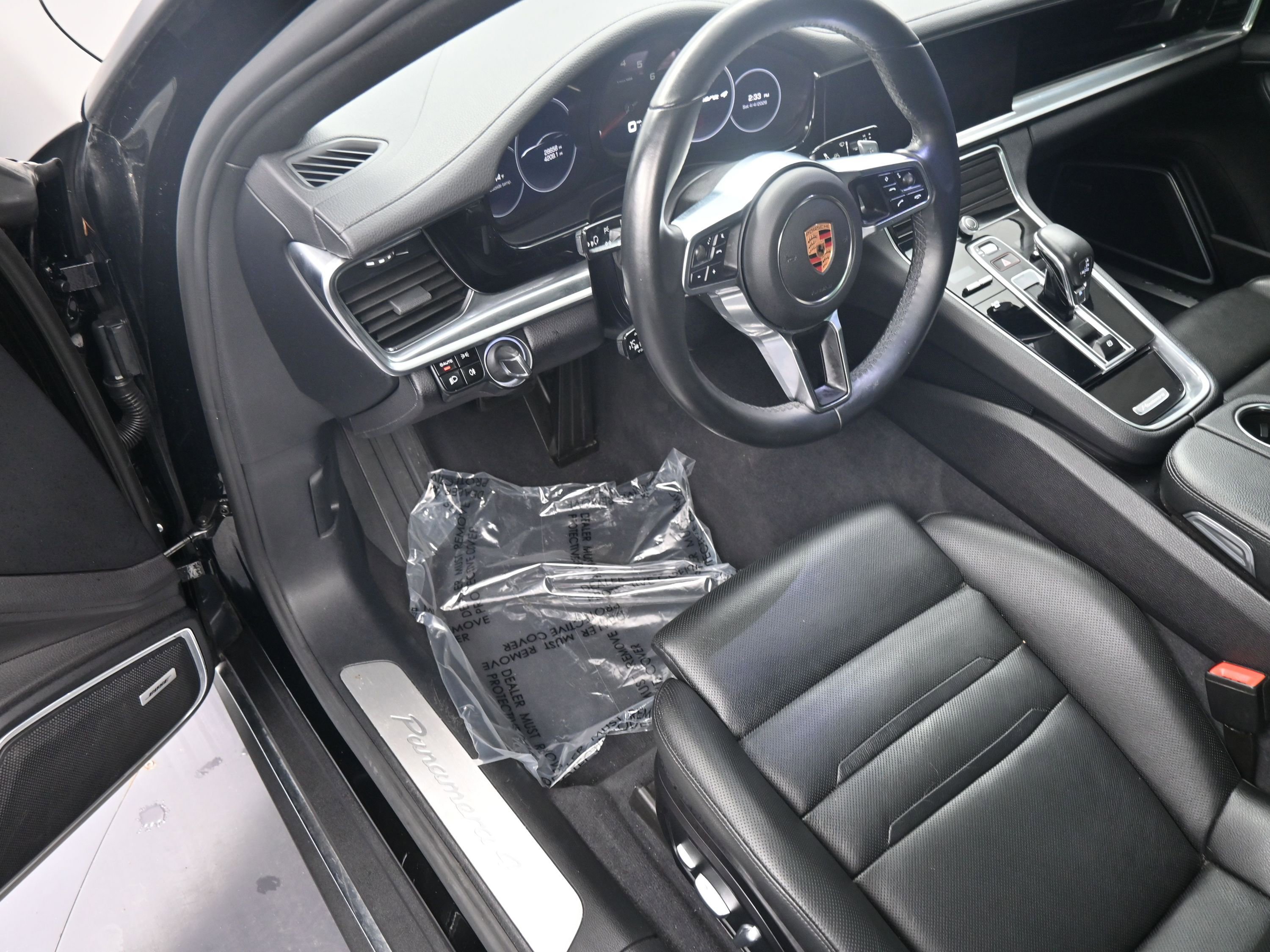 Used 2018 Porsche Panamera 4 Executive image 12