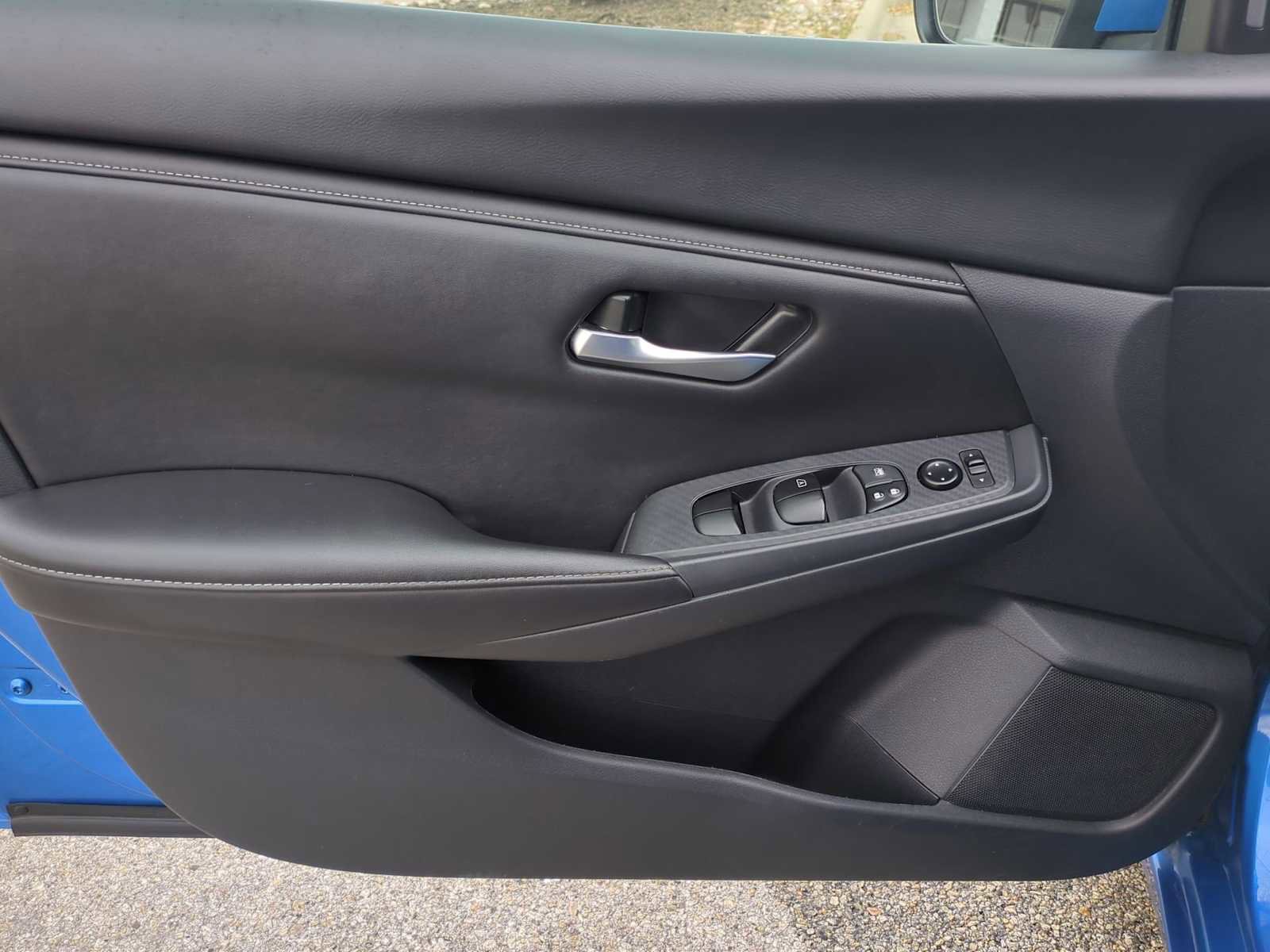 Used 2024 Nissan Sentra SV FWD image 20