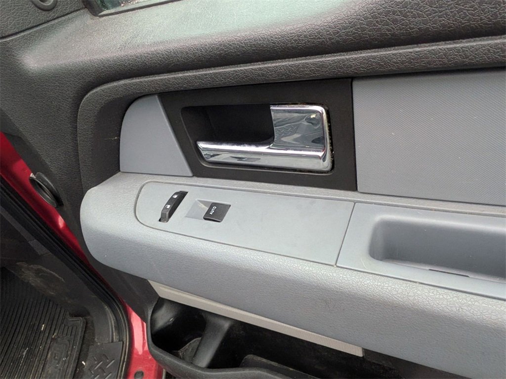 Used 2012 Ford F150 XLT w/ XTR Pkg image 46