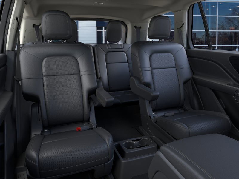 New 2025 Lincoln Aviator AWD w/ Jet Appearance Package image 11