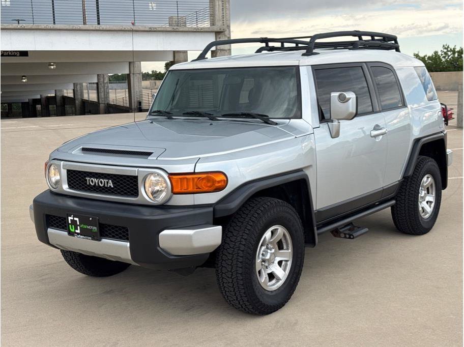 Used 2007 Toyota FJ Cruiser 4WD image 3