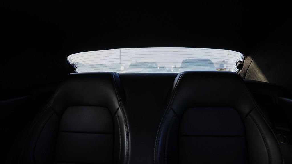 Used 2025 Ford Mustang Premium RWD image 27