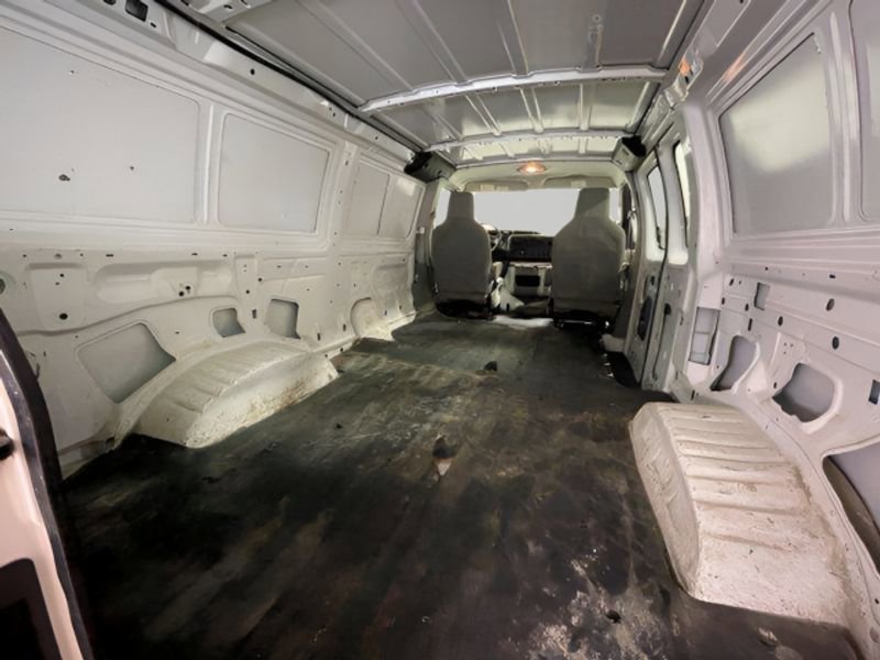 Used 2013 Ford E-250 and Econoline 250 w/ Commercial Cargo Van Pkg RWD image 14