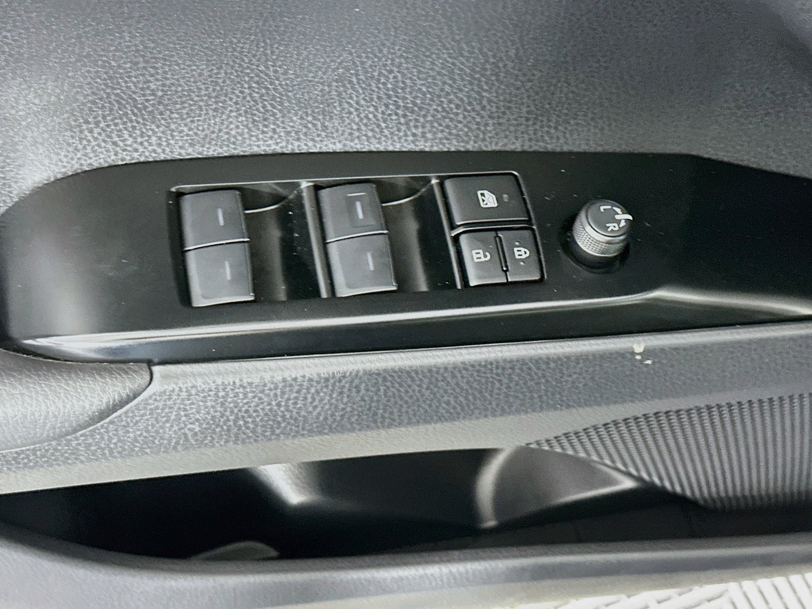Certified 2026 Toyota Camry LE w/ Preferred Package 2 (TMS) FWD image 18