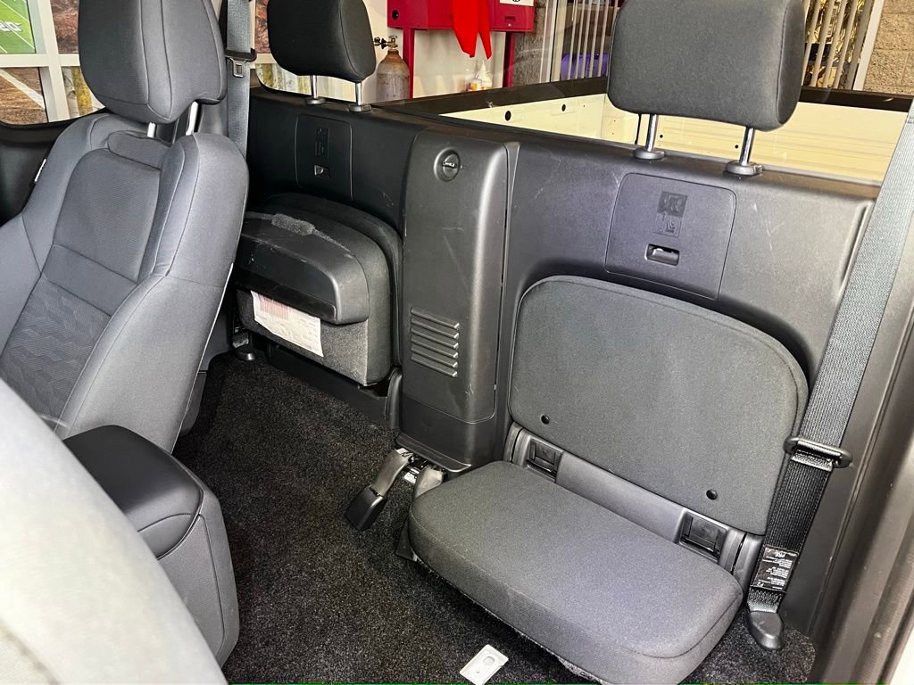 Used 2025 Nissan Frontier S image 40