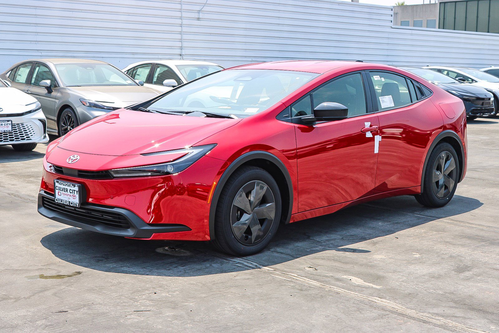 New 2026 Toyota Prius LE FWD image 3