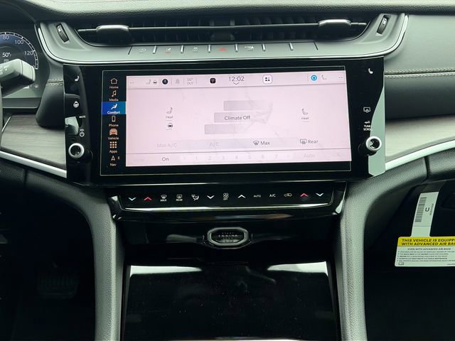 New 2026 Jeep Grand Cherokee Altitude image 22