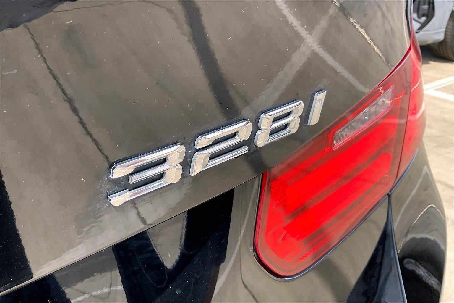 Used 2014 BMW 328i Sedan RWD image 10