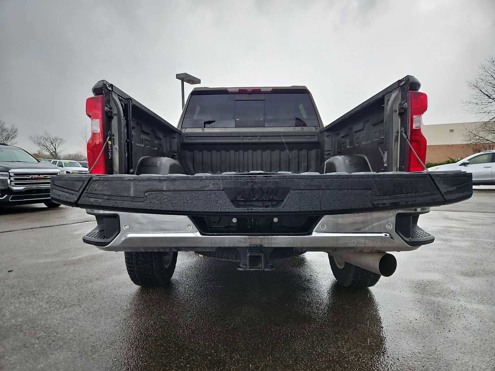 Used 2022 Chevrolet Silverado 2500 LTZ w/ LTZ Convenience Package image 34