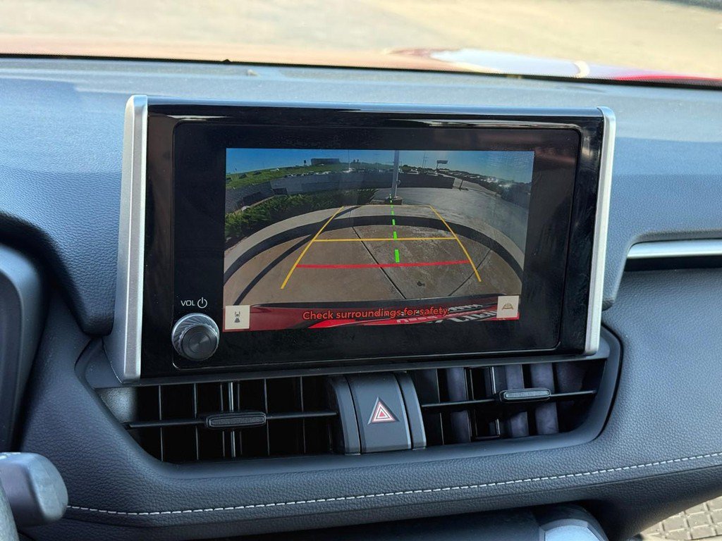 Certified 2025 Toyota RAV4 XLE AWD/4WD image 26