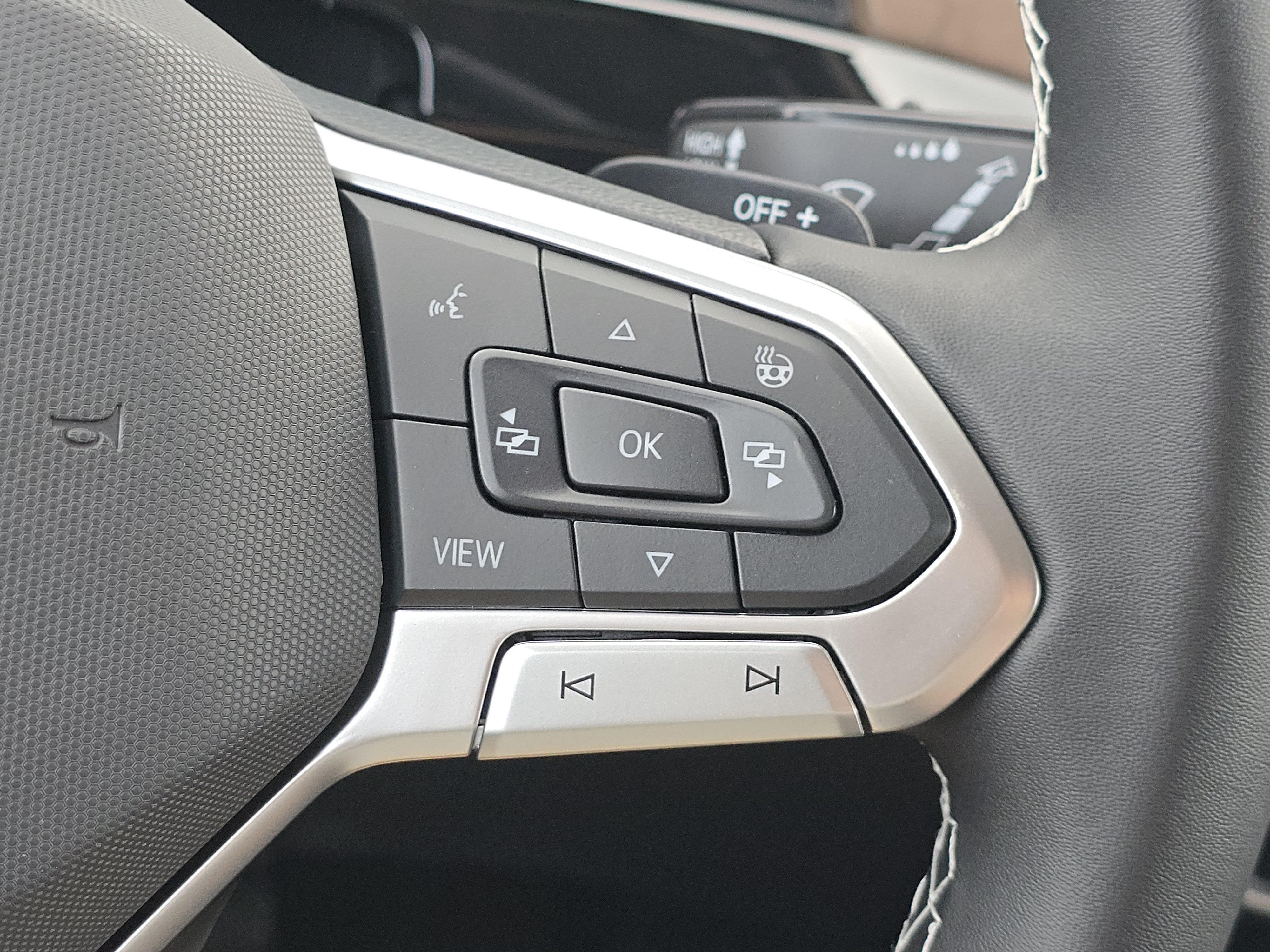 New 2026 Volkswagen Atlas SE AWD/4WD image 25