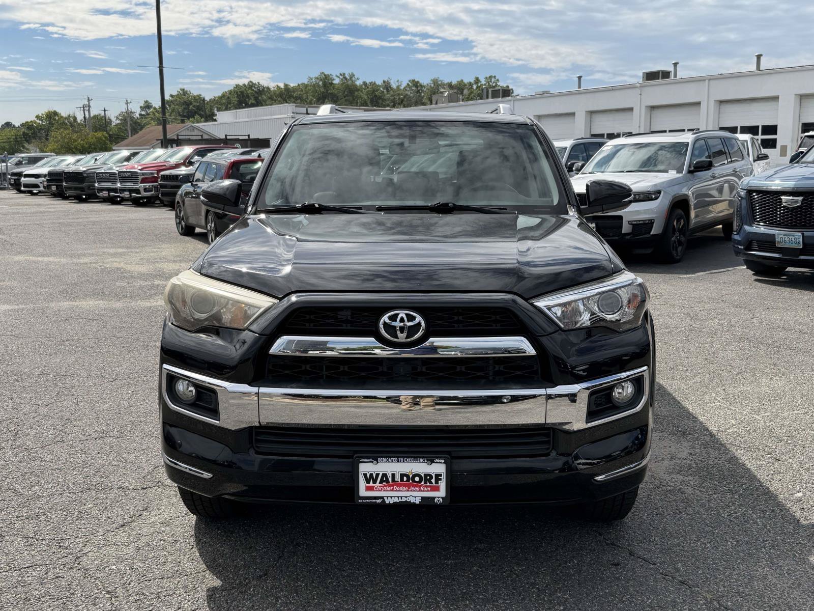 Used 2017 Toyota 4Runner Limited AWD/4WD image 8