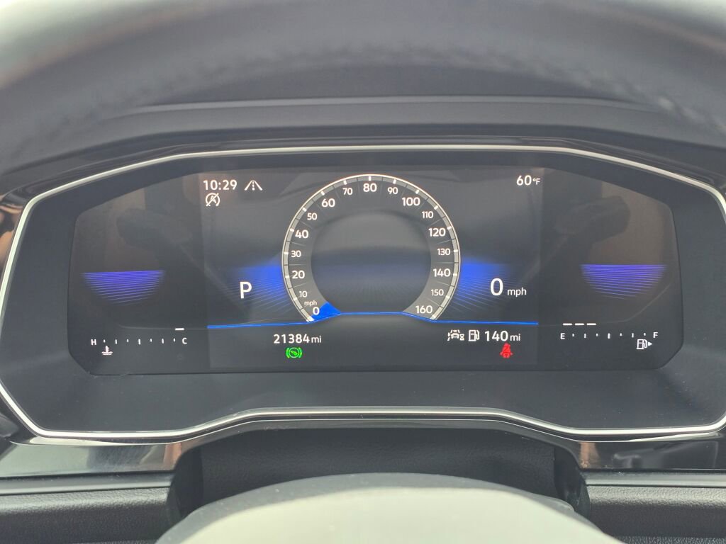 Used 2024 Volkswagen Jetta SE image 29