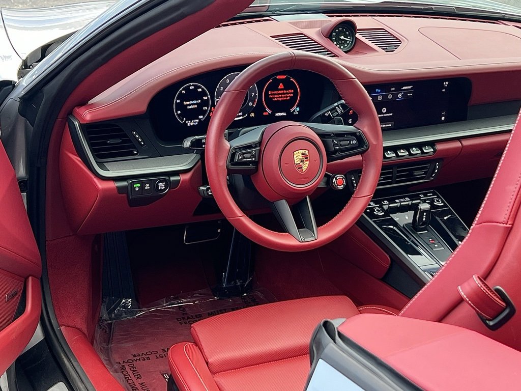 Used 2025 Porsche 911 Carrera image 26