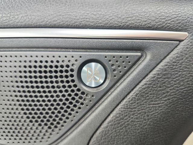 Used 2021 Ford Edge Titanium FWD image 33