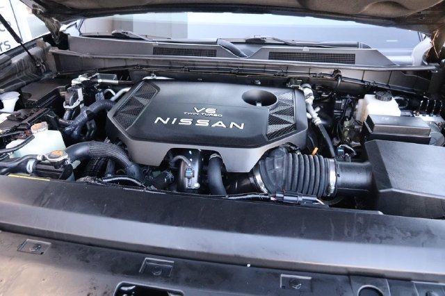 Certified 2025 Nissan Armada Platinum AWD/4WD image 33