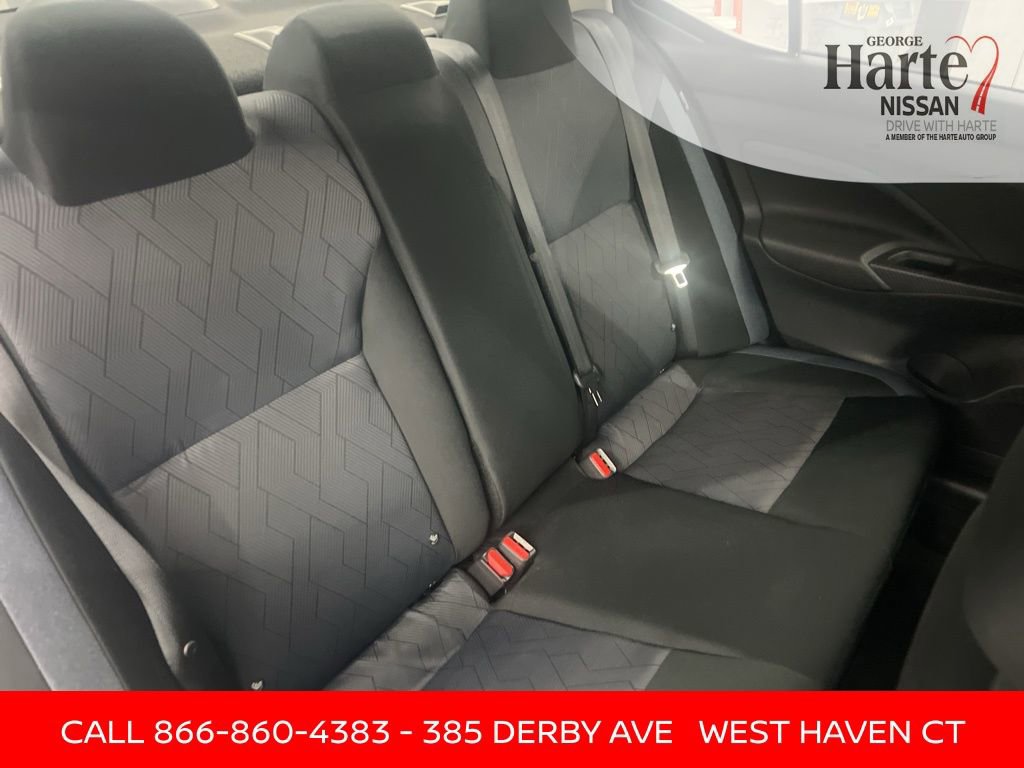 Certified 2025 Nissan Versa SV w/ Trunk Package image 38