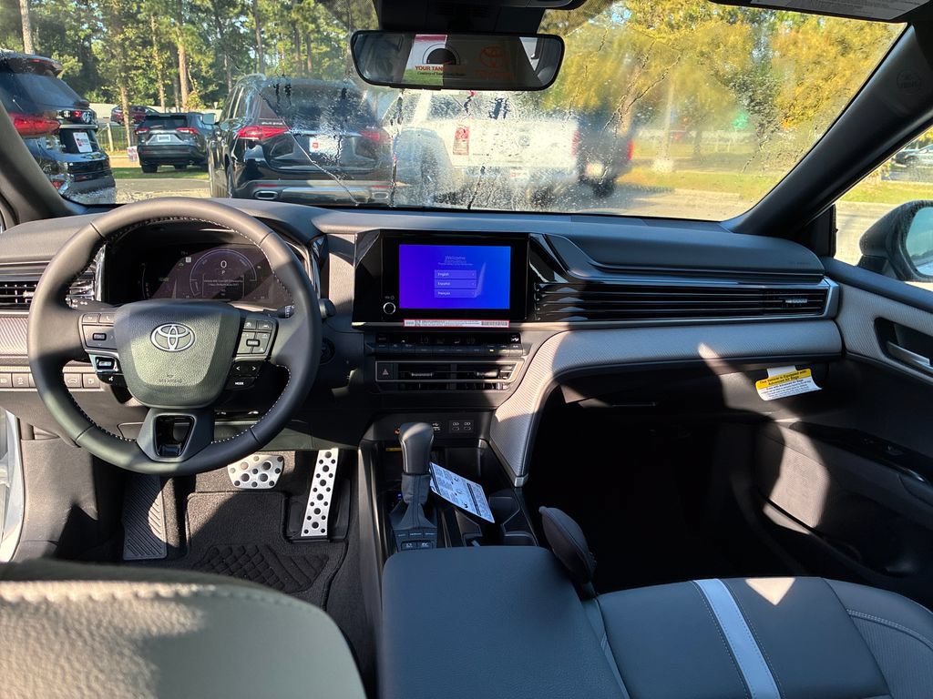 New 2026 Toyota Camry SE FWD image 17