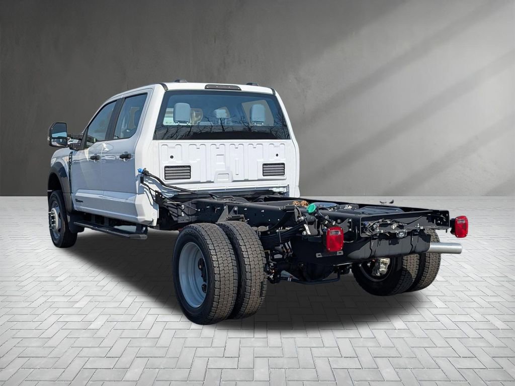 New 2025 Ford F550 4x4 Crew Cab Super Duty image 5